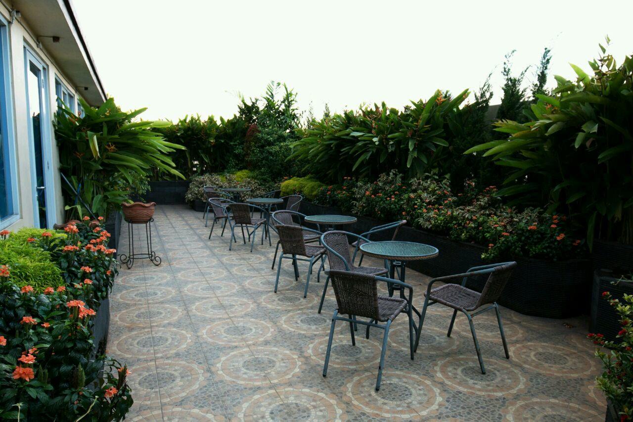 แกรนด์ การิซา Hotel จาการ์ตา ภายนอก รูปภาพ