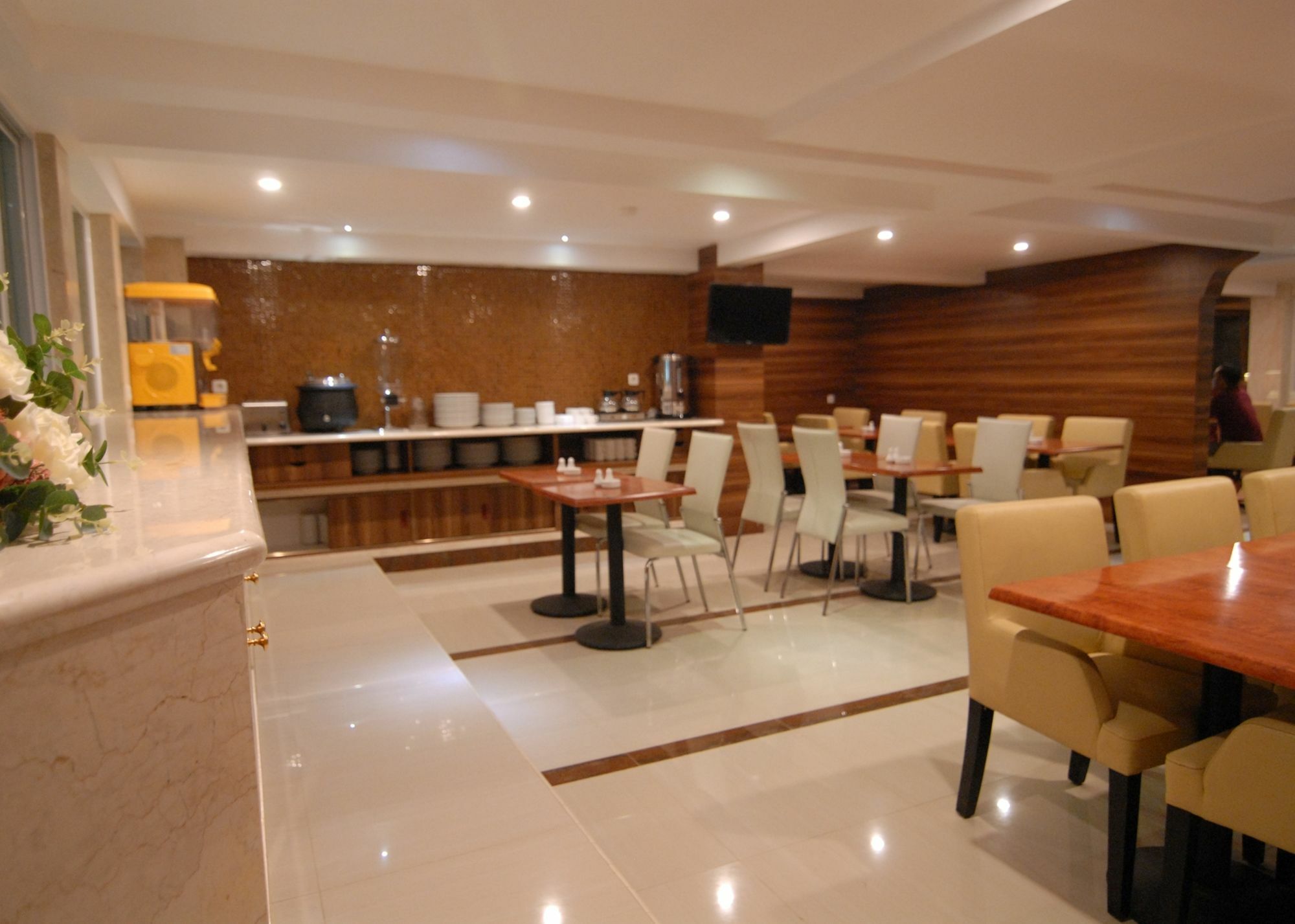 แกรนด์ การิซา Hotel จาการ์ตา ภายนอก รูปภาพ